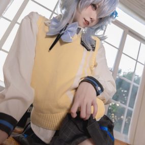 纸悦Etsukocos写真合集 NO.11 PA15高校心跳物语[51P-385MB]