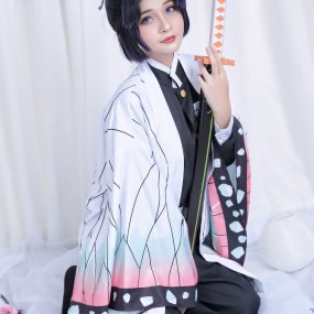 Azami_雒雒白cos写真套图合集下载