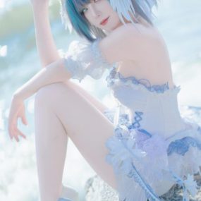 封疆疆vcos写真合集 NO.63 柴郡小礼服 [10P-105MB]