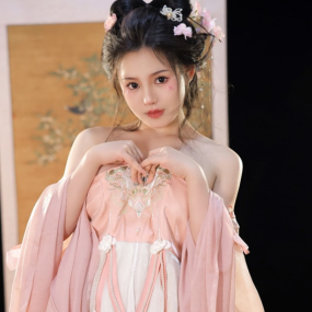 桃暖酱cos写真图集合集