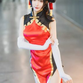 碧蓝航线小南宫COS合集：完美演绎舰娘旗袍高雄的端庄与魅力