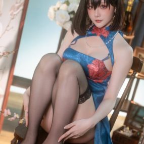 碧蓝航线星之迟迟COS：演绎建武的东方魅力与战斗气质