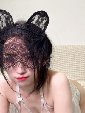 社恐小77微密圈写真合集