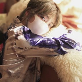 虚拟与真实的边界：HongKongDoll数字艺术中的身份探索