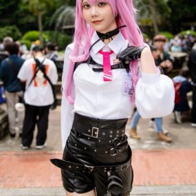 Karechan妮姬尤妮COS：粉色双马尾引爆台北acosta！盛会