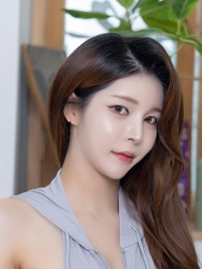 Lookas美女写真套图合集打包下载