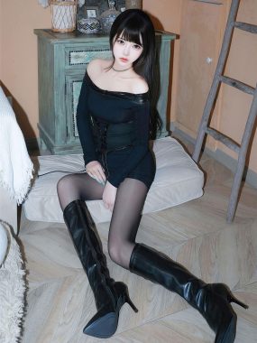 [XIUREN秀人网]小兔纯纯 写真合集