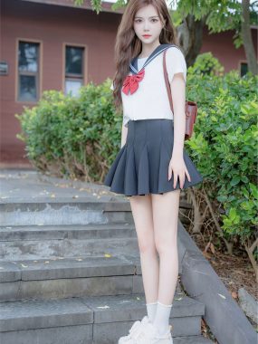 [XIUREN秀人网]拍黄瓜girl写真合集下载